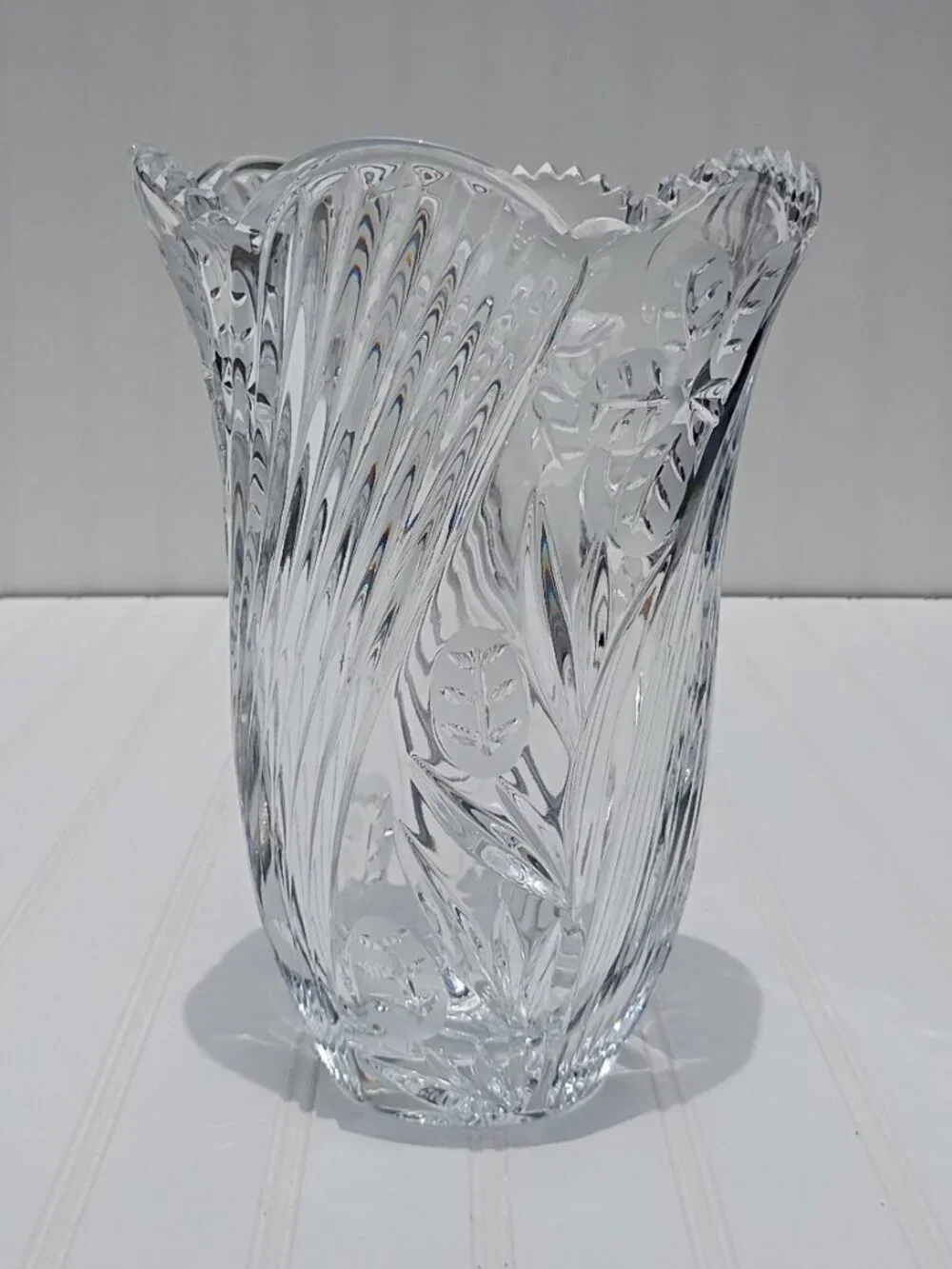Vintage Heavy Crystal Vase Frosted Leaf Floral Pattern 10